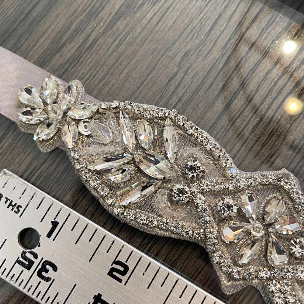 Bridal Dress Belt Silver Rhinestone Crystal with Faux Pearls & Grey Ribbon - Picture 10 of 17